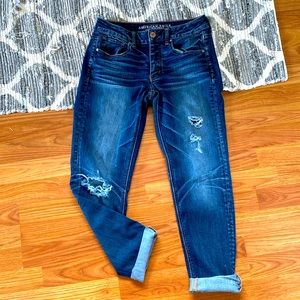 American Eagle Outfitters Tomgirl jeans size 2